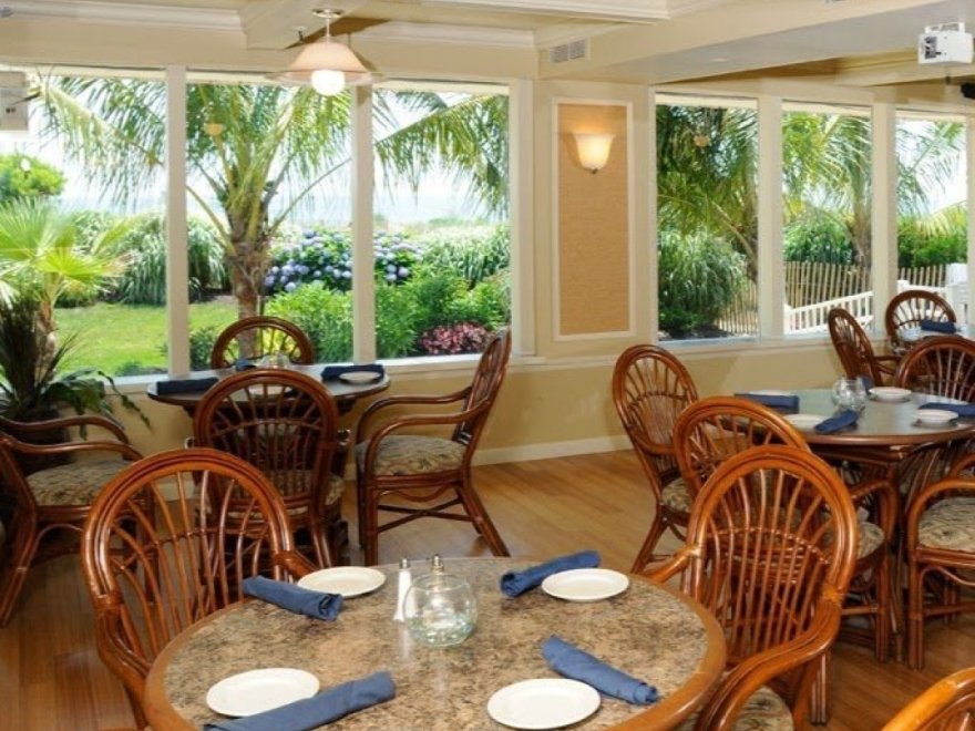 Reef 118 Oceanfront Restaurant Reef 118 Oceanfront Restaurant