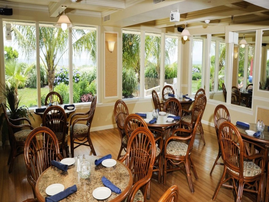 Reef 118 Oceanfront Restaurant Reef 118 Oceanfront Restaurant