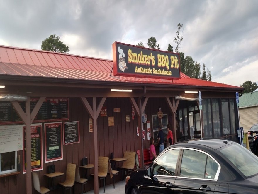 Smoker's BBQ Pit Smoker's BBQ Pit