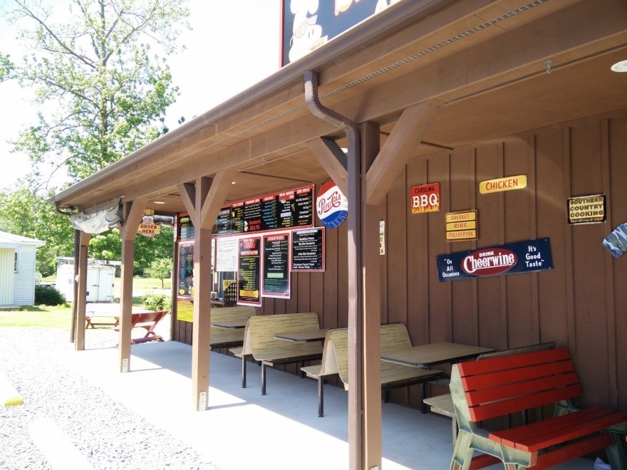 Smoker's BBQ Pit Smoker's BBQ Pit