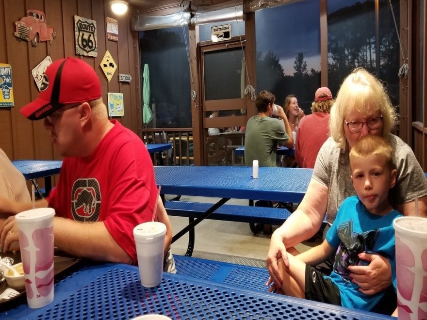 Smoker's BBQ Pit Smoker's BBQ Pit