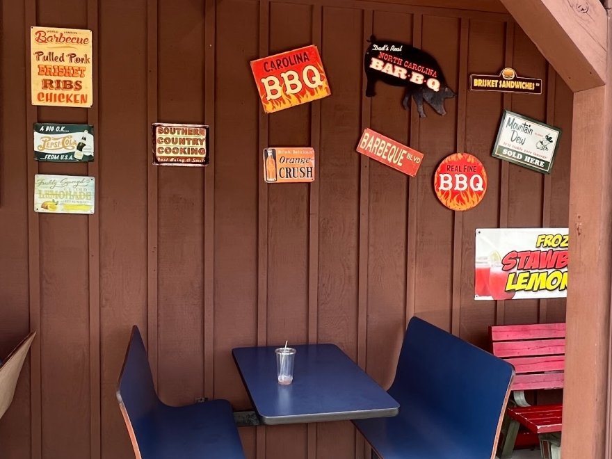 Smoker's BBQ Pit Smoker's BBQ Pit