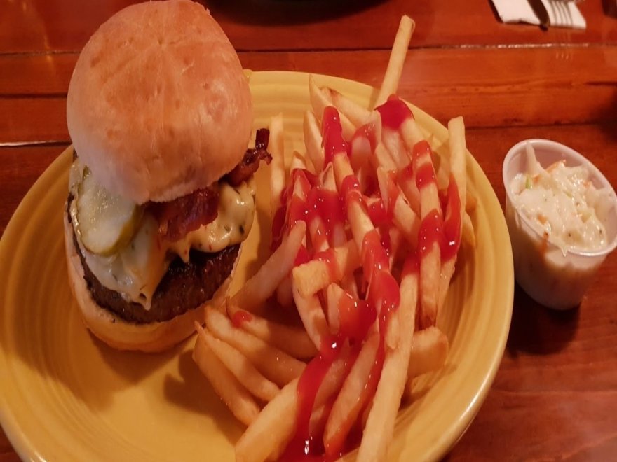 Whiskers Pub Whiskers Pub