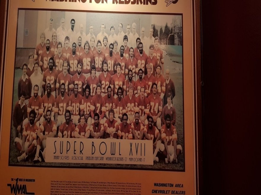 Whiskers Pub Whiskers Pub