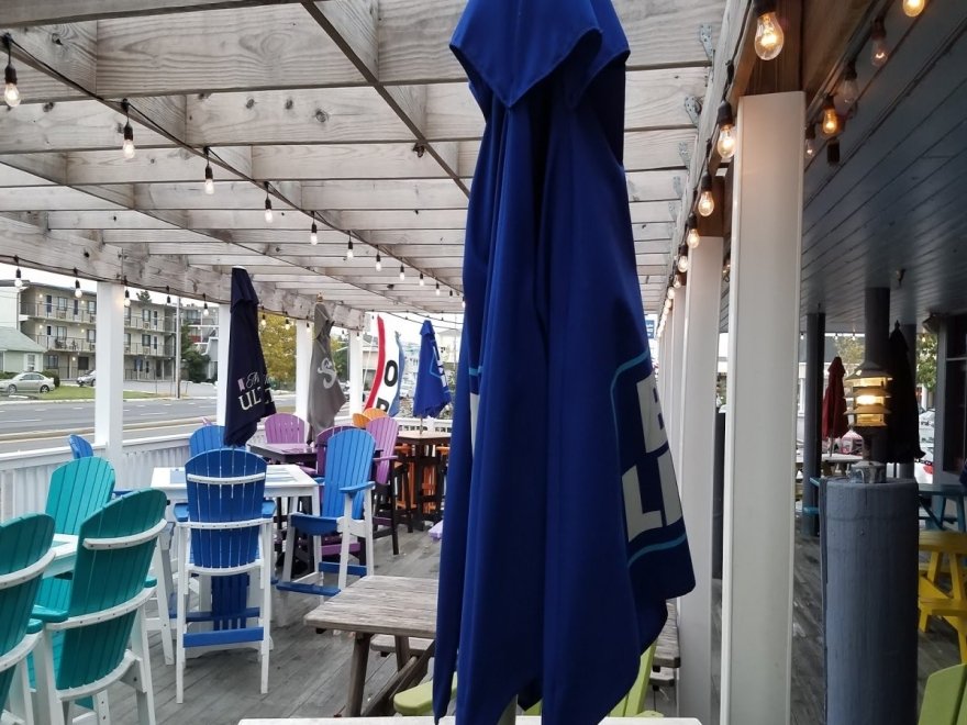 Higgins Crab House North Higgins Crab House North