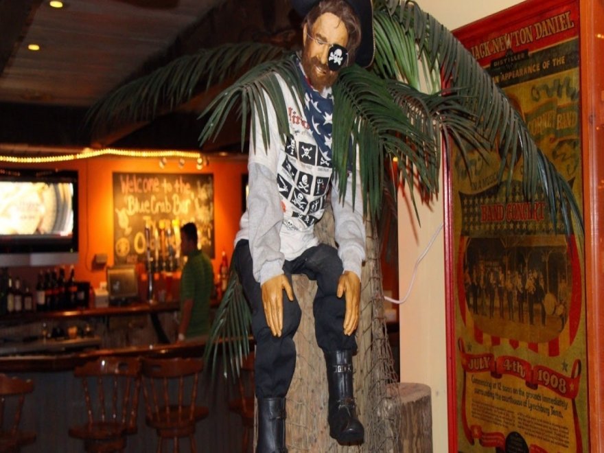 Higgins Crab House North Higgins Crab House North