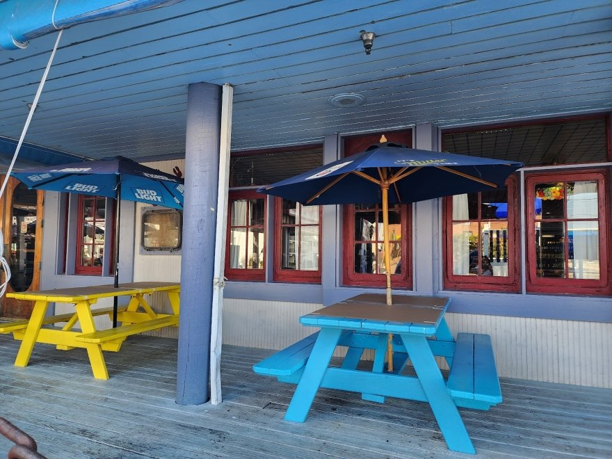 Higgins Crab House North Higgins Crab House North