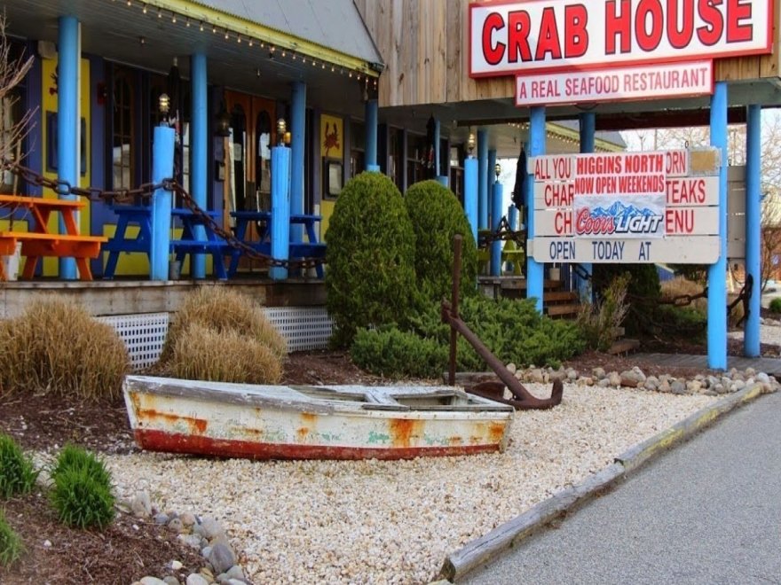 Higgins Crab House North Higgins Crab House North