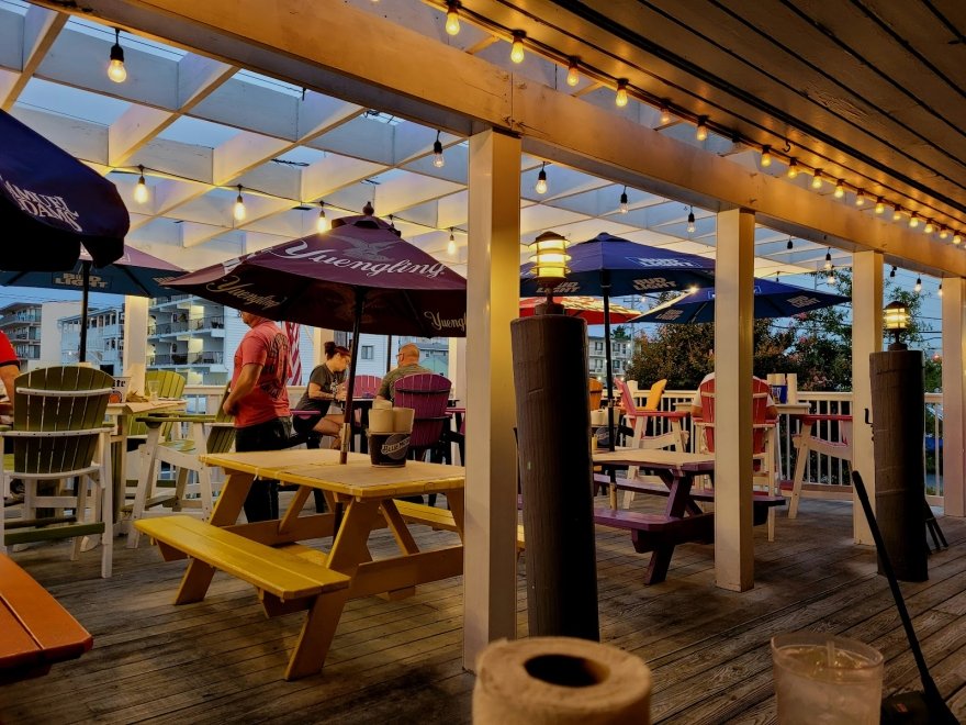 Higgins Crab House North Higgins Crab House North