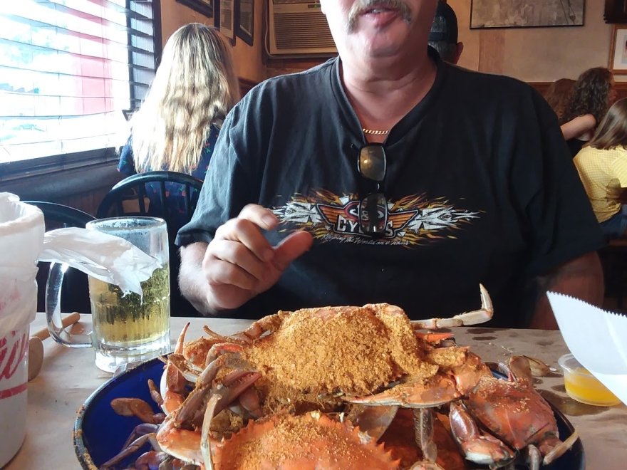 PGN Crab House PGN Crab House