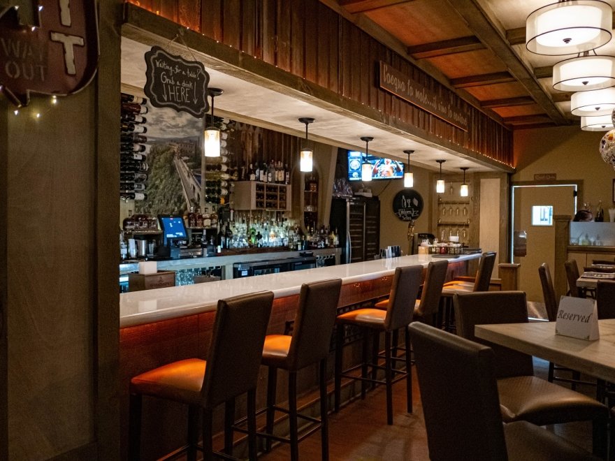 Sello's Italian Oven & Bar Sello's Italian Oven & Bar