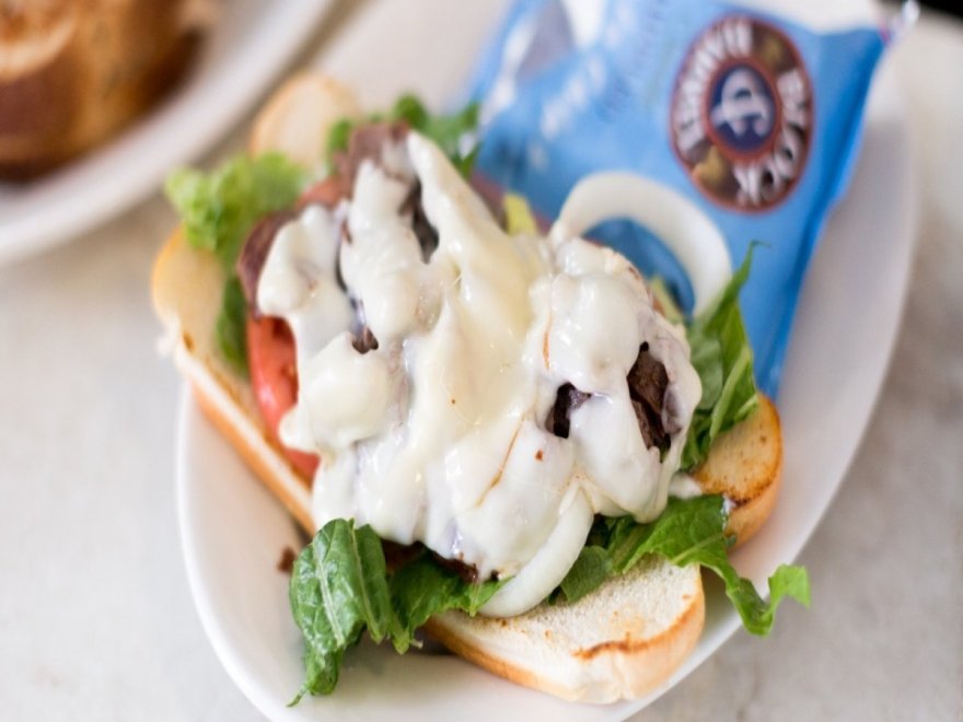 Rayne's Reef Soda Fountain & Grill Rayne's Reef Soda Fountain & Grill